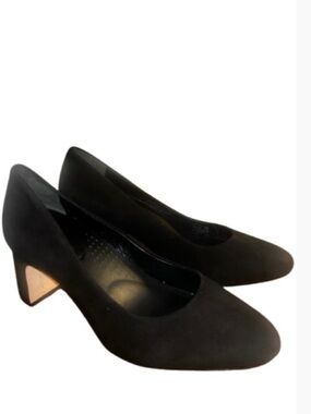 Antonio Melani Women's Black Suede Block Heel Pumps